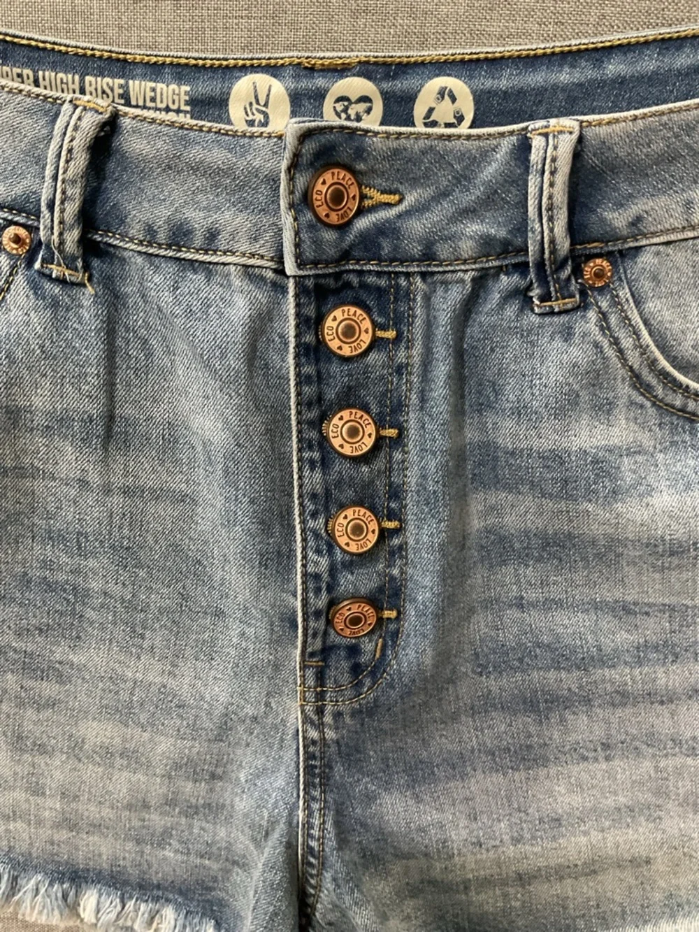 Rewash High Rise Button Fly Distressed Denim Cutoff Shorts Size 31